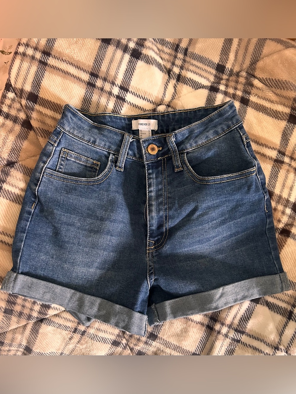 Forever 21 Women’s Dark Blue Rolled-Hem High-Rise Denim Shorts